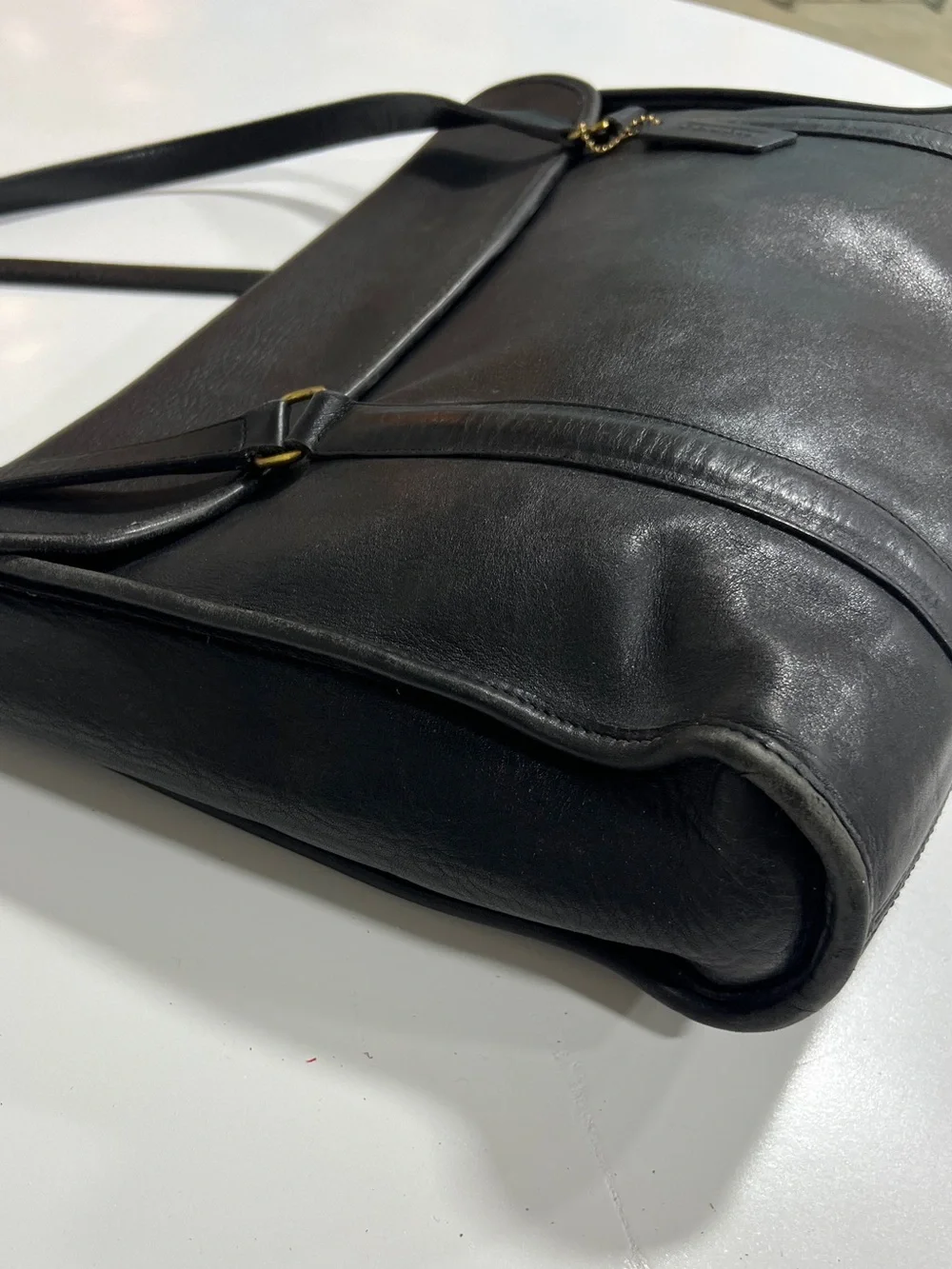 Coach Black Envelope Portfolio Leather Shoulder Bag with Gold-Tone Hardware